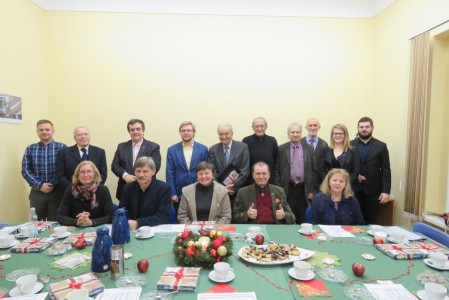 Zdjęcie pamiątkowe spotkanie Wigilijne PZITB o. Gliwice 2016, członkowie Zarządu